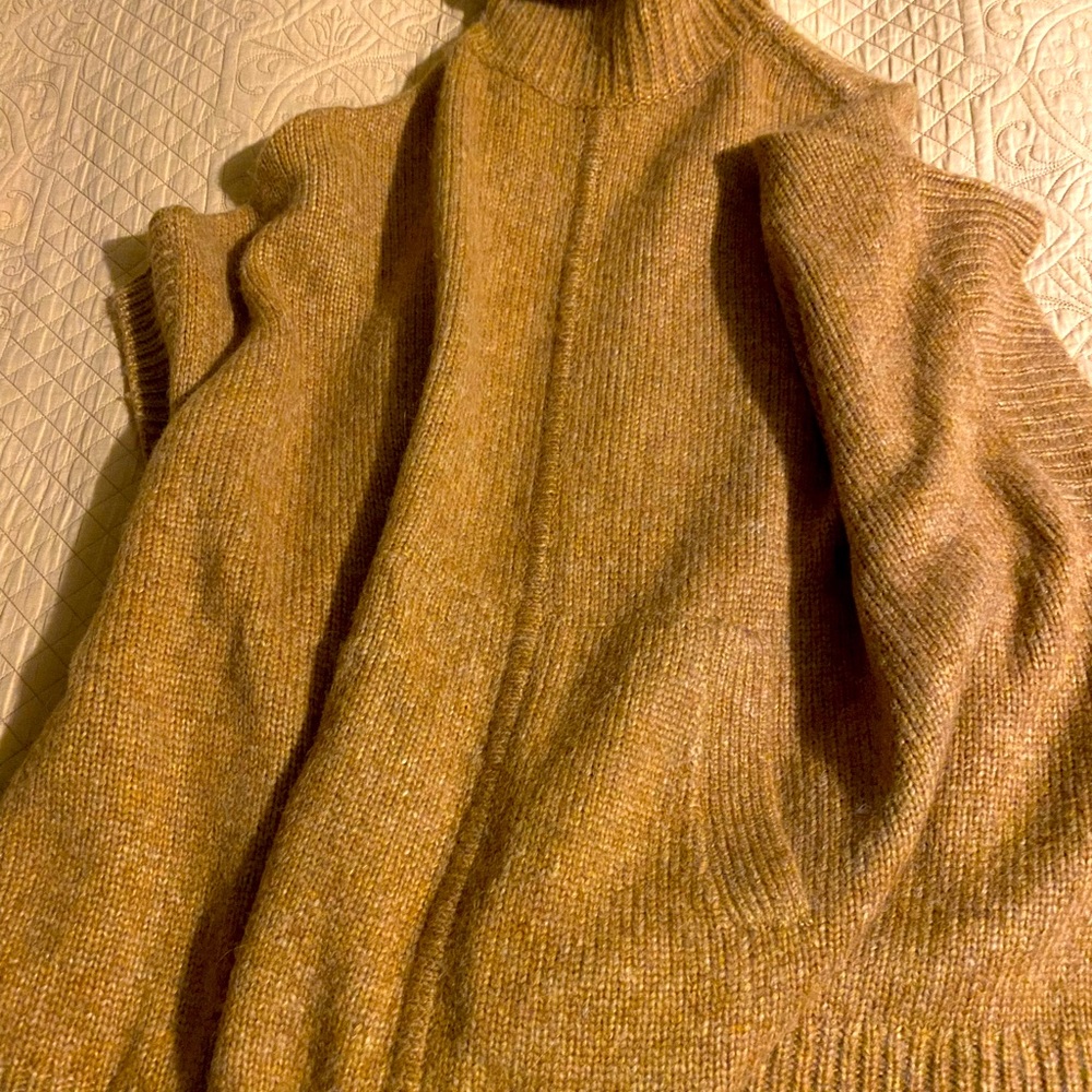 JCrew poncho size Xs- S with tags